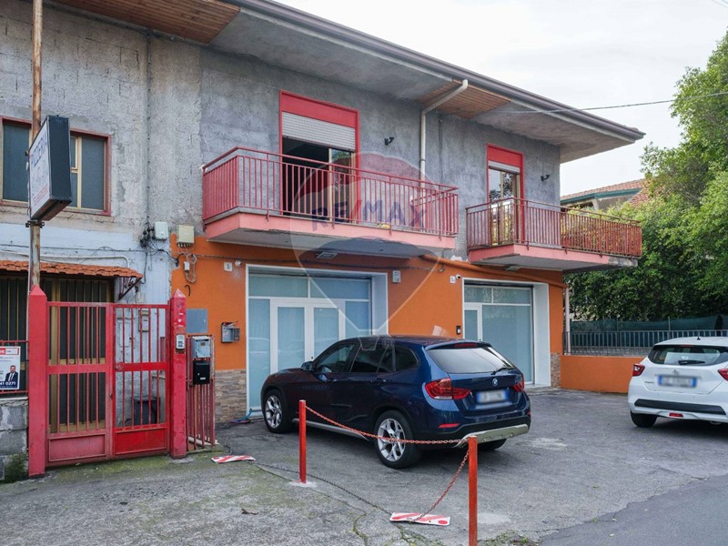 Appartamento in Vendita a Misterbianco, 119'000€, 140 m²