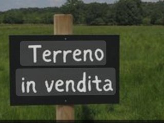 Terreno agricolo in Vendita a Massa, 45'000€, 1870 m²