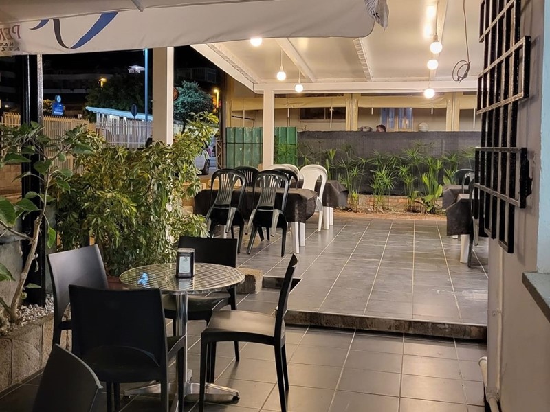 Attività commerciale in Vendita a Vasto, 120'000&euro;, 356 m²