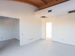 Trilocale in Vendita a Sesto San Giovanni, 410'000€, 116 m²