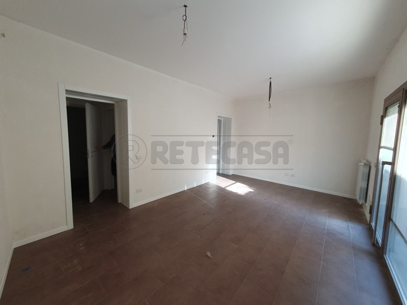 Immobile commerciale in Vendita a Cremona, 60'000€, 60 m²