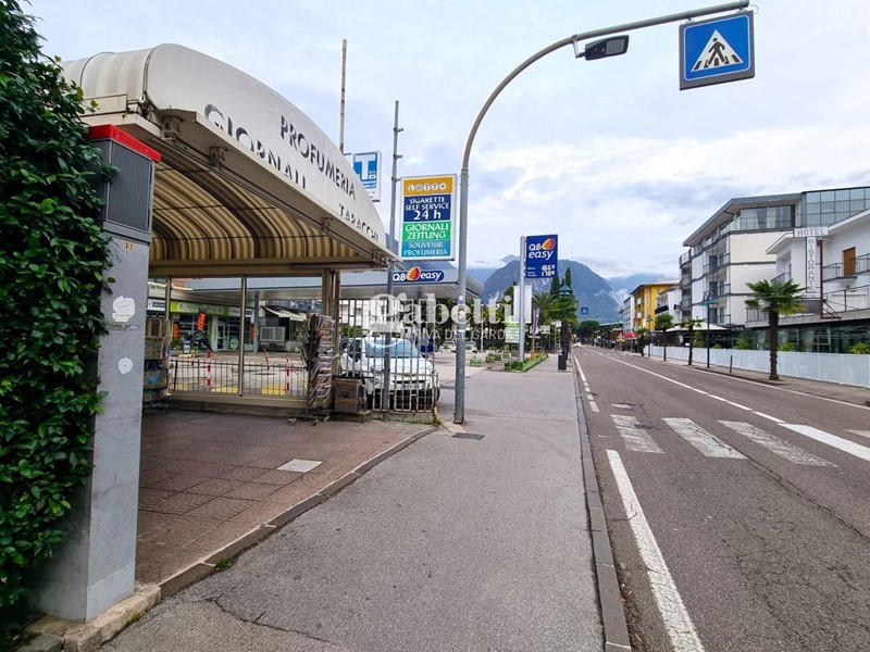 Attività commerciale in Vendita a Riva del Garda, 60 m²