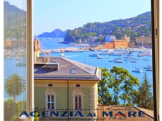 Trilocale in Vendita a Santa Margherita Ligure, 1'000'000€, 90 m², con Box
