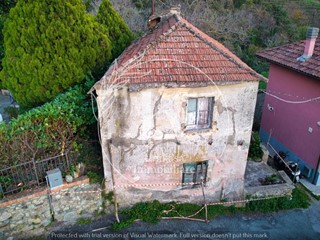 Casa Indipendente in Vendita a Stella, zona Corona, 90'000€, 75 m²