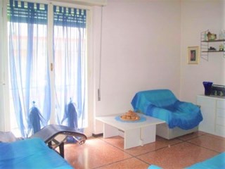 Appartamento in Vendita a Rapallo, zona FUNIVIA, 175'000€, 100 m², arredato