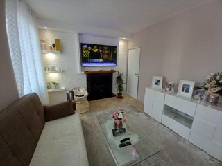 Casa Indipendente in Vendita a Capannori, zona Lunata, 220'000€, 145 m²