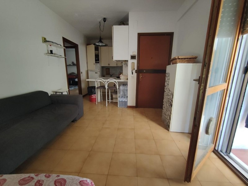 Trilocale in Vendita a Pisa, 150'000€, 55 m², arredato