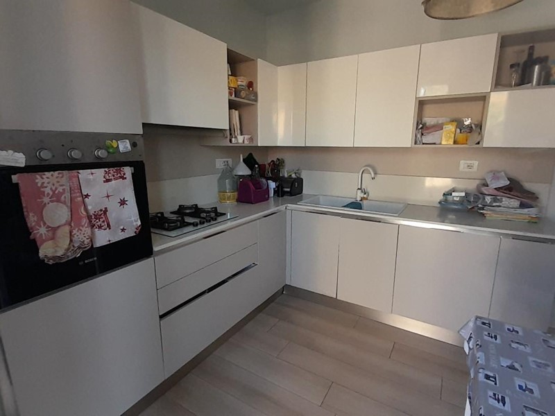 Casa Indipendente in Vendita a Massa, zona San Cristoforo, 295'000&euro;, 120 m², arredato