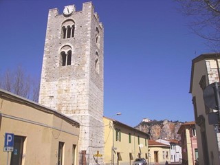 Attività commerciale in Vendita a Vecchiano, 25'000€, 25 m²