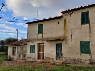 Casa Semi Indipendente in Vendita a Santa Maria a Monte, zona Melone, 138'000€, 168 m²