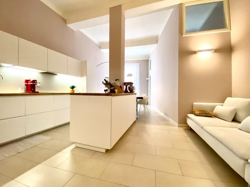 Trilocale in Vendita a Massa, 260'000€, 90 m², arredato