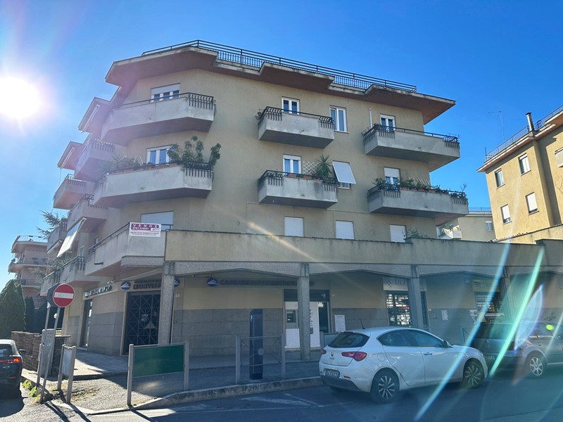 Appartamento in Vendita a Civita Castellana, 175'000€, 150 m²