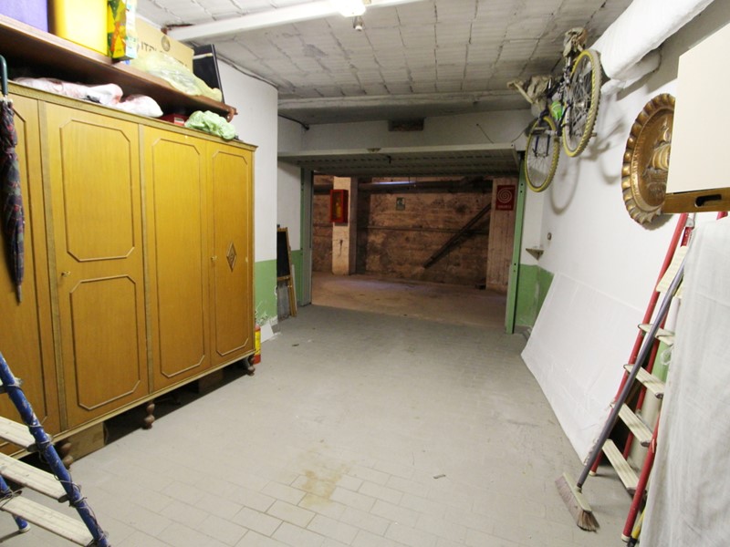 Box in Vendita a Recco, zona Valleverde, 40'000€, 20 m²
