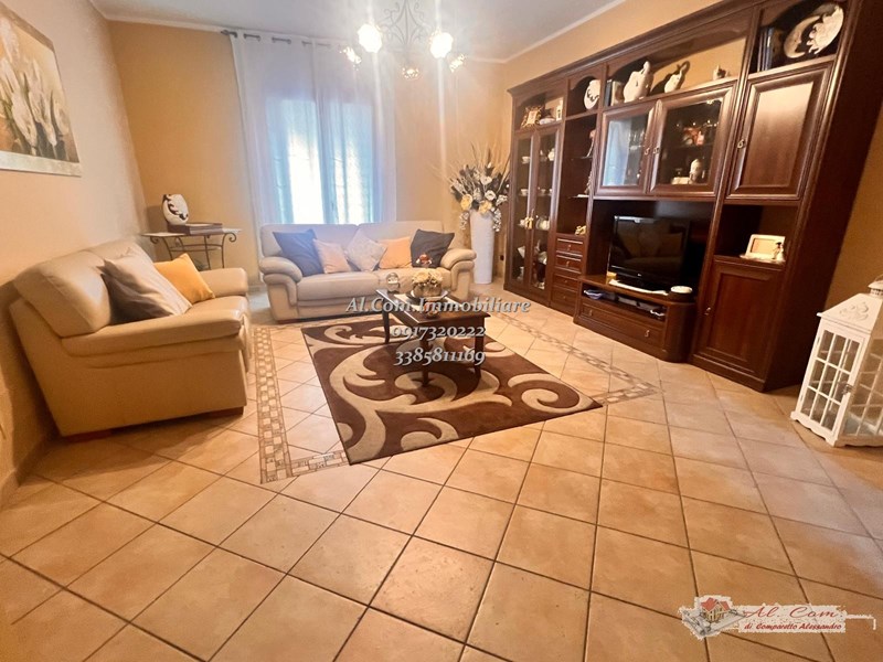 Appartamento in Vendita a Ficarazzi, 115'000€, 105 + 105