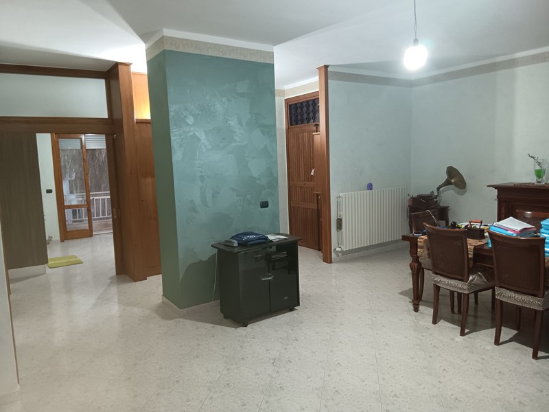 Quadrilocale in Vendita a Lequile, 135'000&euro;, 130 m²
