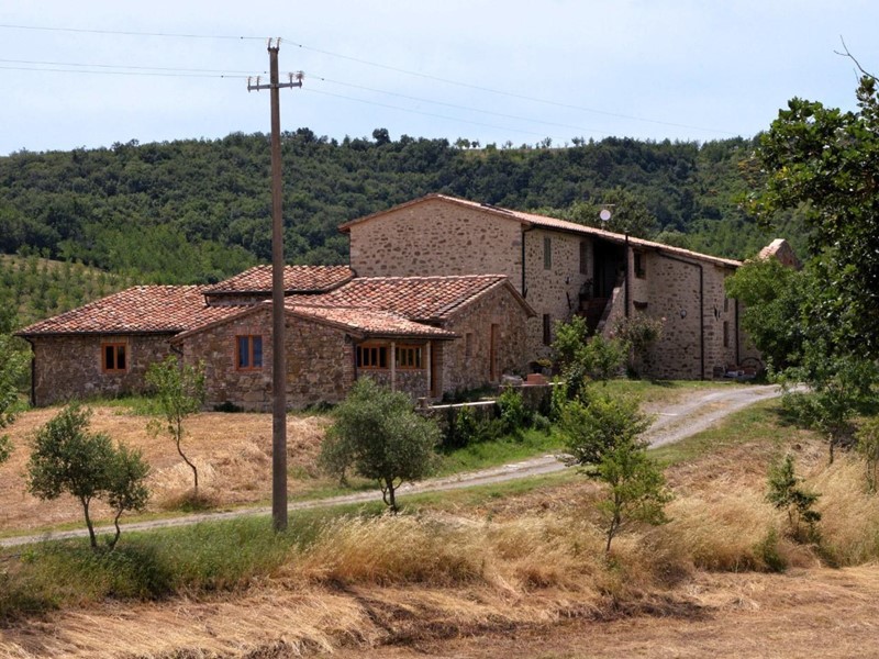 Casale in Vendita a Casole d'Elsa, 780'000€, 412 m²