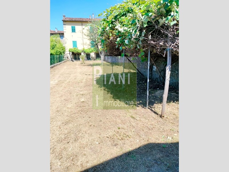 Casa Indipendente in Vendita a Pieve Fosciana, 150'000&euro;, 205 m²
