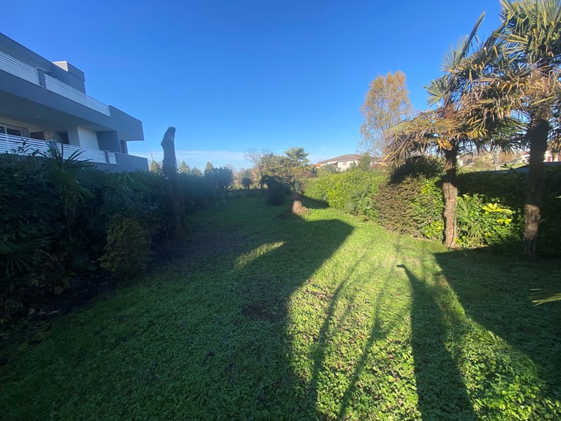 Villa bifamiliare in Vendita a Abano Terme, 425'000€, 300 m²