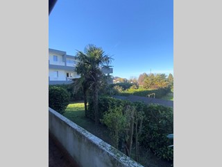 Villa bifamiliare in Vendita a Abano Terme, 425'000€, 300 m²