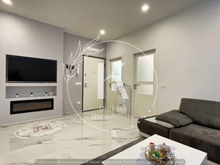 Appartamento in Vendita a Savona, zona Centro cittÃ, 335'000€, 120 m²