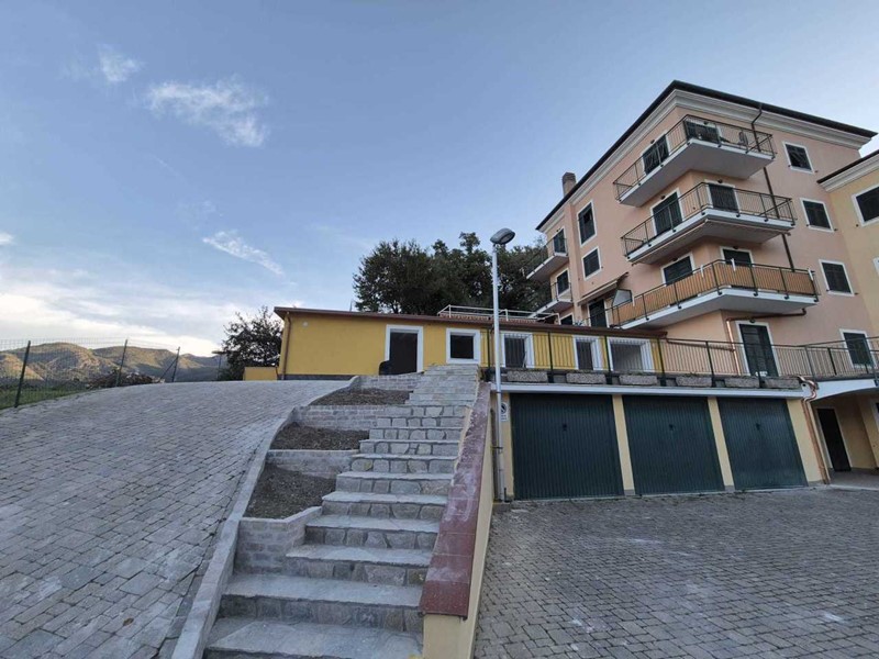Quadrilocale in Vendita a Casarza Ligure, 260'000€, 100 m²