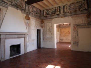 Ufficio in Affitto a Arona, 1'900€, 105 m²