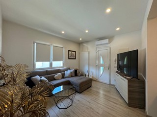 Casa Indipendente in Vendita a Forte dei Marmi, 1'500'000€, 93 m², arredato