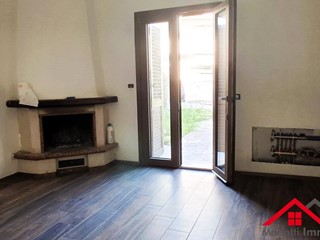 Casa Indipendente in Vendita a San Giuliano Terme, zona Pontasserchio, 229'000€, 135 m²