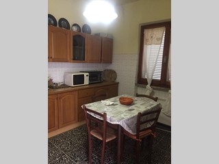 Casa Indipendente in Affitto a Montignoso, zona Cinquale, 4'200€, 90 m², arredato