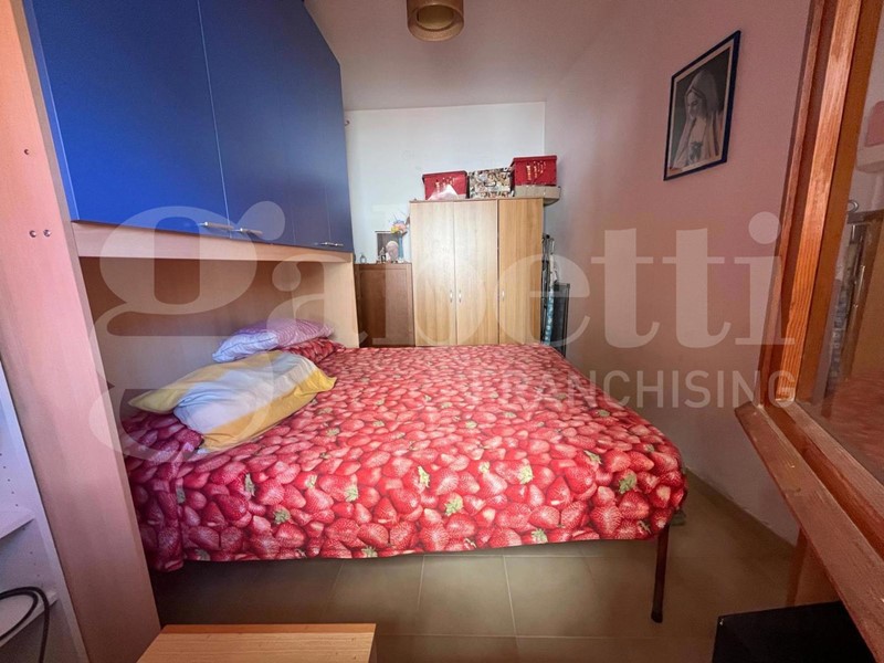 Quadrilocale in Vendita a Scalea, 67'000€, 58 m², arredato