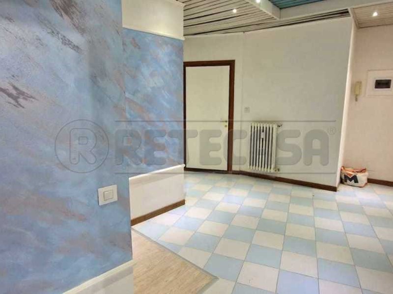 Appartamento in Vendita a Vicenza, 170'000€, 150 m²