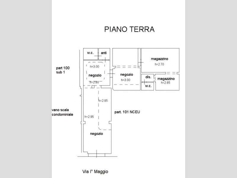 Negozio in Vendita a Pontedera, 70'000€, 85 m²
