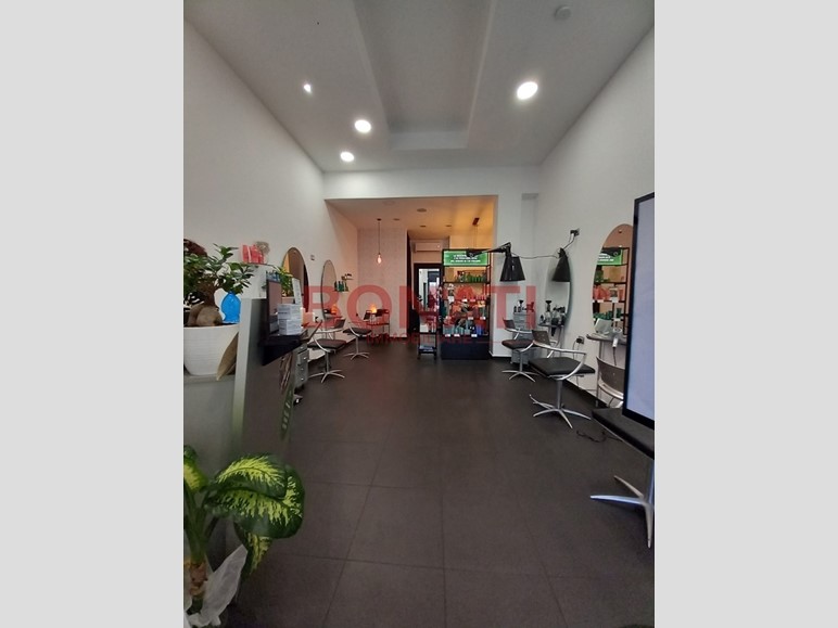 Attività commerciale in Vendita a La Spezia, zona Periferia Est, 25'000€, 50 m², arredato