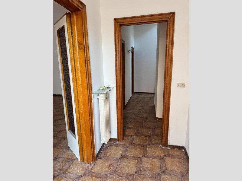 Casa Indipendente in Vendita a Viareggio, zona Ex Campo d'Aviazione, 360'000€, 130 m²