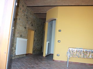 Appartamento in Vendita a Murlo, zona Casciano, 95'000€, 74 m²