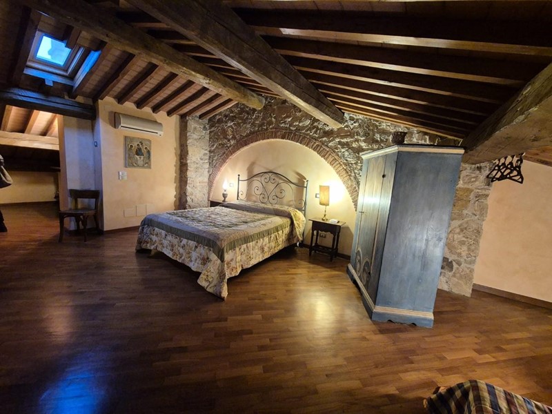 Appartamento in Vendita a Viareggio, 595'000€, 150 m², arredato, con Box