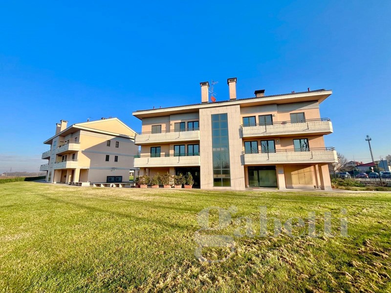 Bilocale in Vendita a Lonate Pozzolo, 110'000€, 70 m²