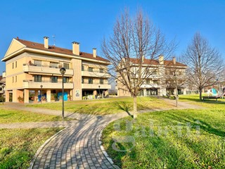 Bilocale in Vendita a Lonate Pozzolo, 110'000€, 70 m²