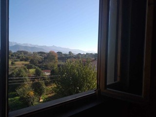 Appartamento in Vendita a Ameglia, 185'000€, 110 m², con Box