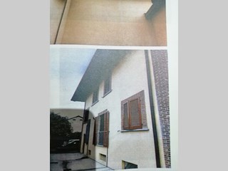 Bilocale in Vendita a Sommariva del Bosco, zona Comodo dai servizi , 65'000€, 52 m², con Box