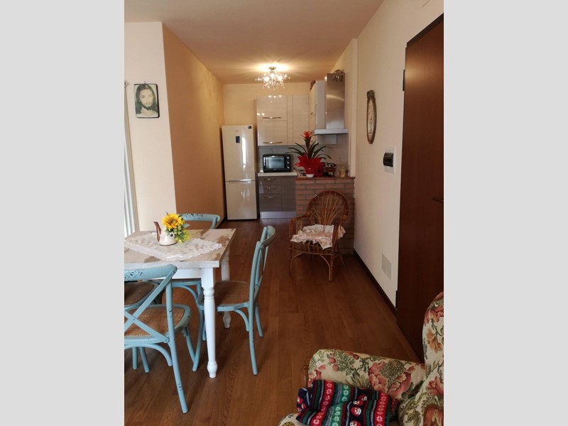 Trilocale in Vendita a Montopoli in Val d'Arno, zona Capanne, 155'000€, 70 m², con Box