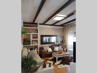 Appartamento in Vendita a Carrara, 178'000€, 90 m²