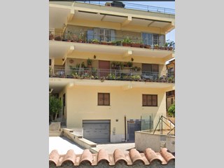 Trilocale in Vendita a Roma, zona portuense, 255'000€, 70 m², arredato