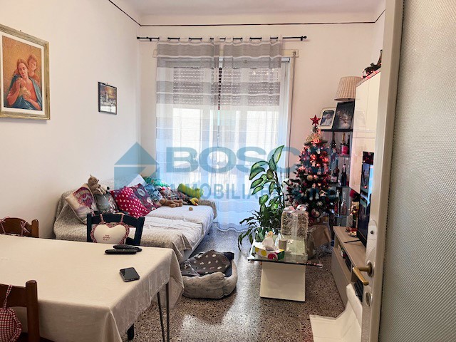 Appartamento in Vendita a La Spezia, zona Centro, 255'000€, 110 m²