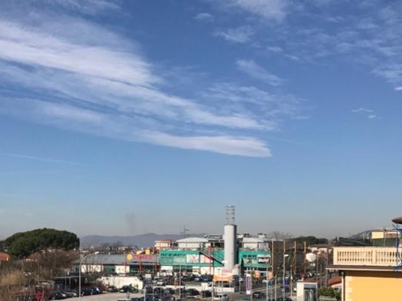 Trilocale in Vendita a Massa, 125'000€, 85 m², arredato