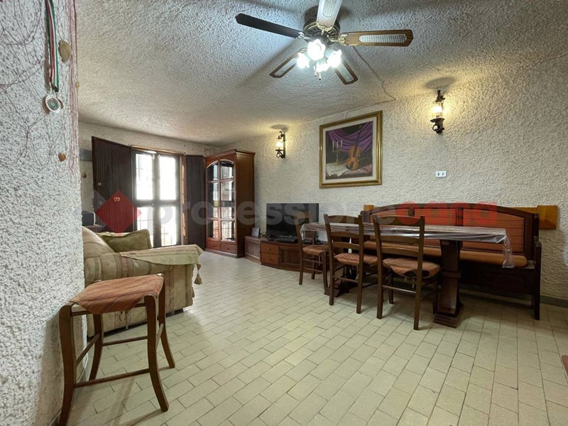 Trilocale in Vendita a Terracina, 180'000€, 90 m²