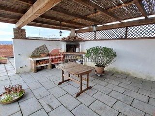 Trilocale in Vendita a Borgo San Lorenzo, 65'000€, 55 m²