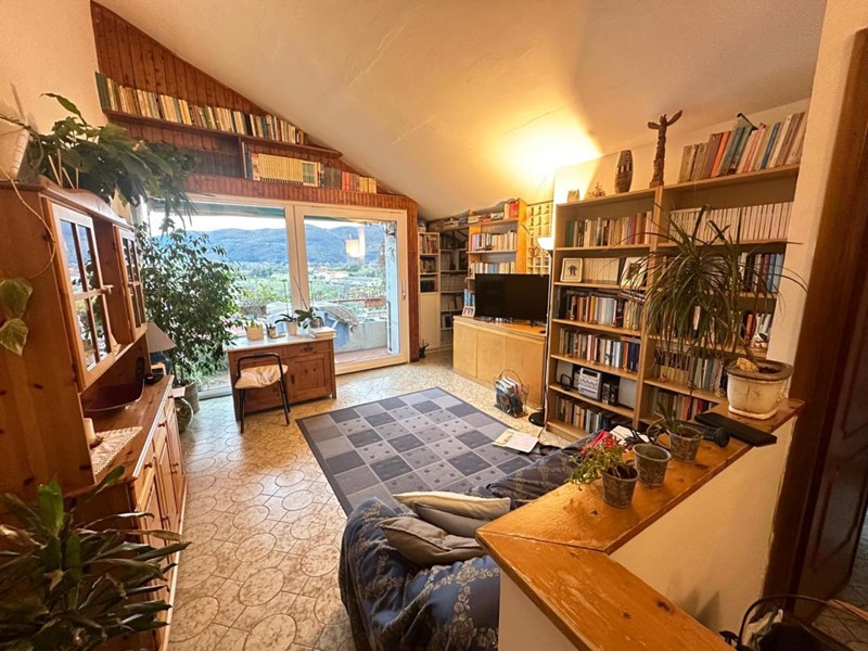 Trilocale in Vendita a Sarzana, zona San Lazzaro, 125'000€, 90 m²