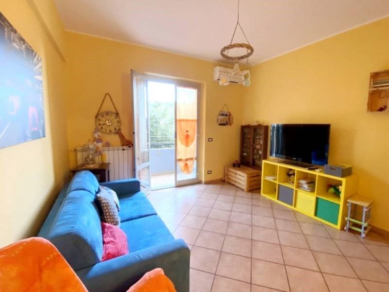 Quadrilocale in Vendita a Savona, zona Villetta, 160'000€, 75 m²