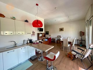 Appartamento in Vendita a Alessano, 129'000€, 124 m², arredato